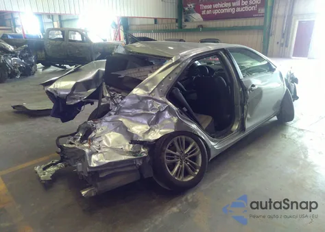 2017 Toyota Camry Se z USA, uszkodzony, nr VIN 4T1BF1FK4HU701694